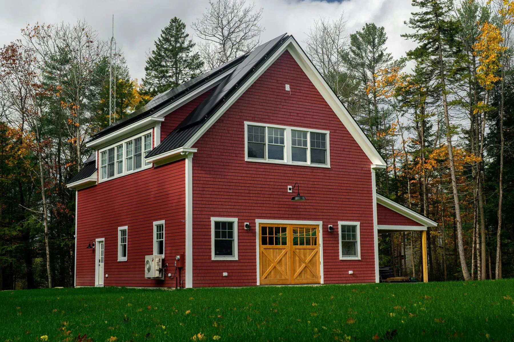 Barn-style home in Rockingham County, NH